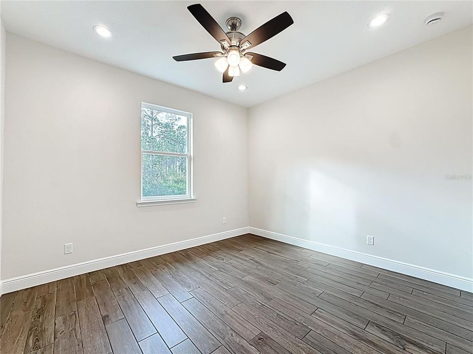 For Sale: $690,000 (4 beds, 3 baths, 2927 Square Feet)