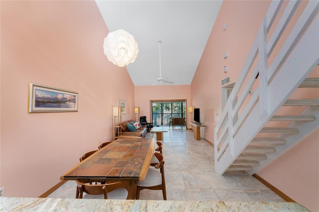 На продажу: $479,000 (2 спален, 2 ванн, 1293 Квадратных фут)