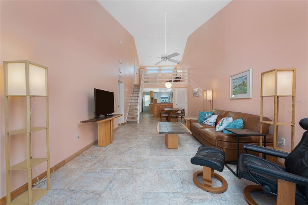 На продажу: $479,000 (2 спален, 2 ванн, 1293 Квадратных фут)