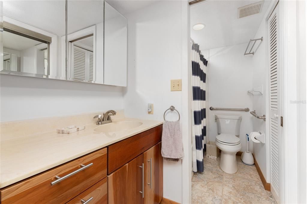 На продажу: $479,000 (2 спален, 2 ванн, 1293 Квадратных фут)