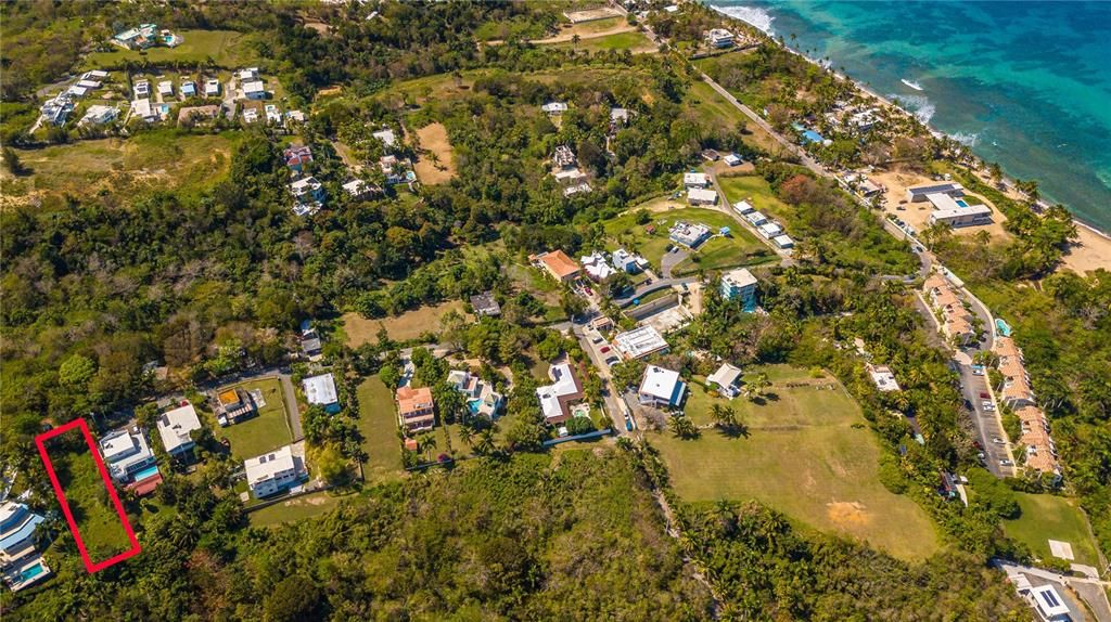 На продажу: $350,000 (0.23 acres)