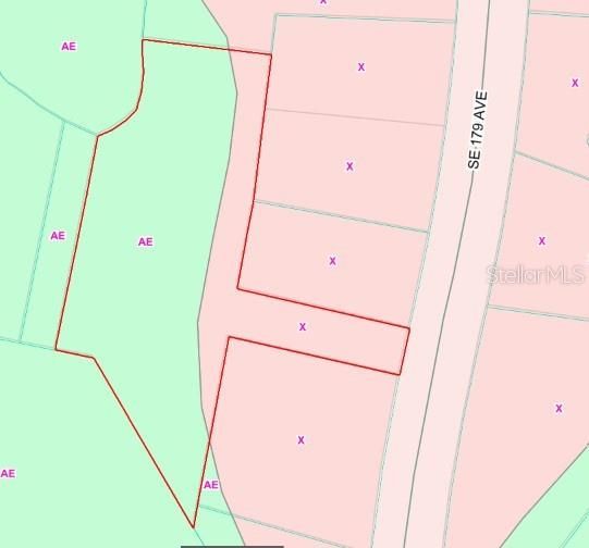 En Venta: $45,000 (1.11 acres)