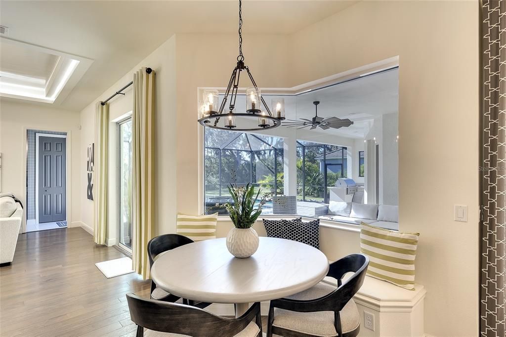 For Sale: $1,310,000 (3 beds, 3 baths, 2878 Square Feet)