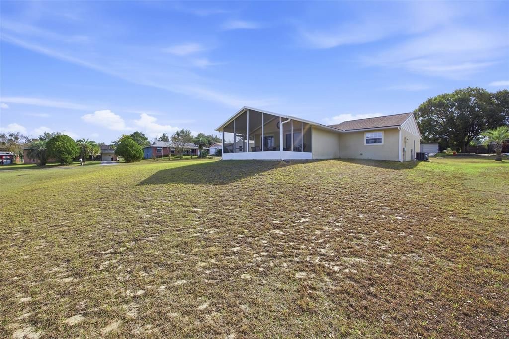 Active With Contract: $199,900 (2 beds, 1 baths, 1204 Square Feet)