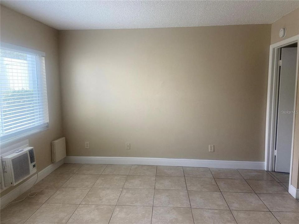 For Sale: $80,000 (0 beds, 1 baths, 336 Square Feet)