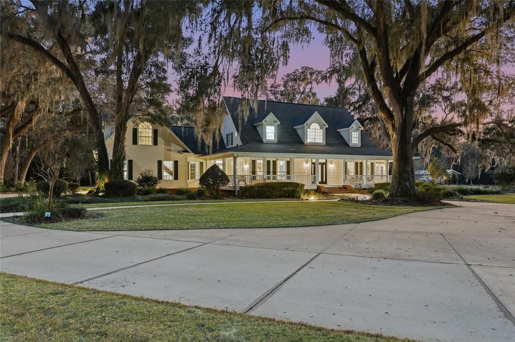 En Venta: $1,999,999 (5 camas, 6 baños, 5369 Pies cuadrados)