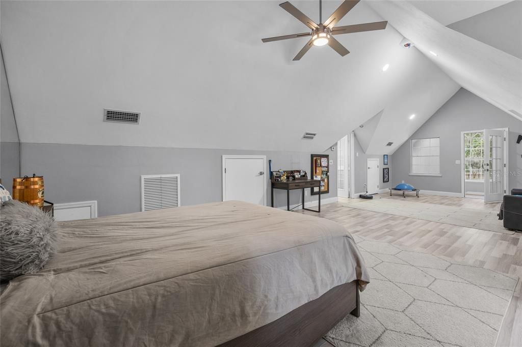 En Venta: $1,999,999 (5 camas, 6 baños, 5369 Pies cuadrados)
