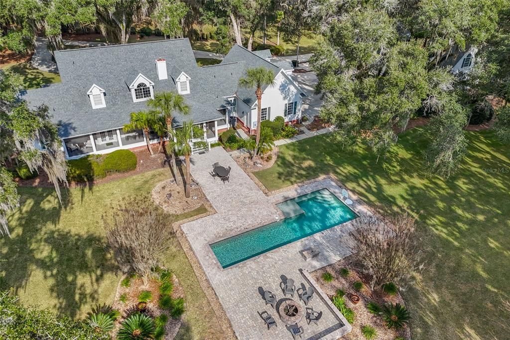 En Venta: $1,999,999 (5 camas, 6 baños, 5369 Pies cuadrados)