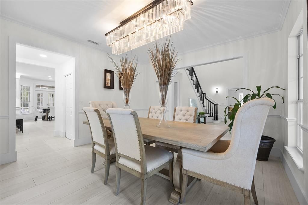 En Venta: $1,999,999 (5 camas, 6 baños, 5369 Pies cuadrados)
