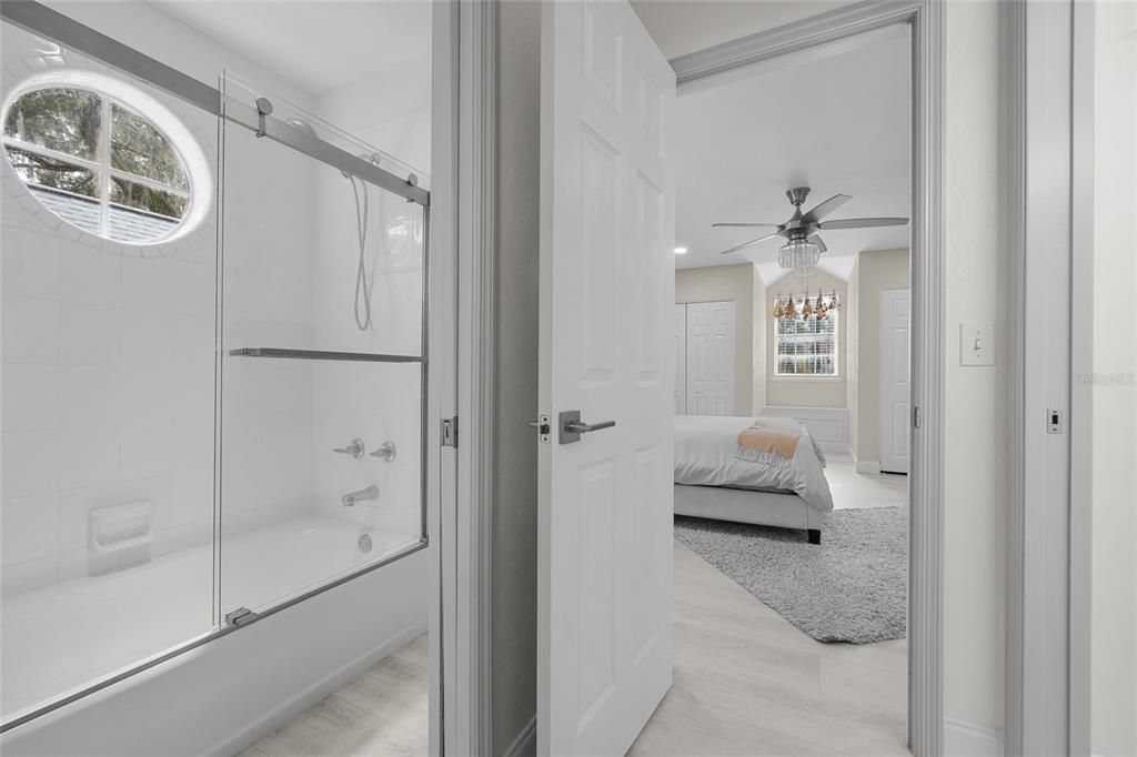 En Venta: $1,999,999 (5 camas, 6 baños, 5369 Pies cuadrados)