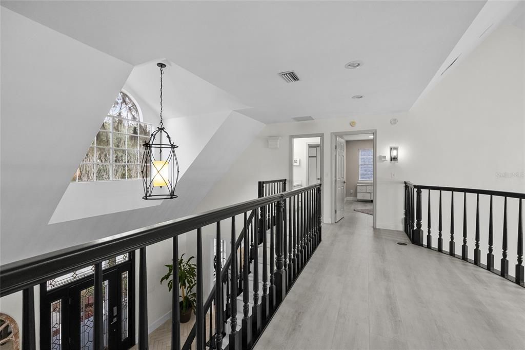 En Venta: $1,999,999 (5 camas, 6 baños, 5369 Pies cuadrados)