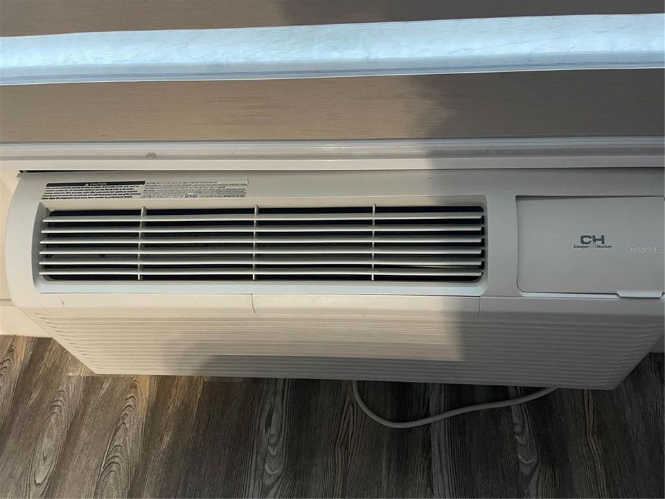 待售: $137,000 (1 贝兹, 1 浴室, 456 平方英尺)