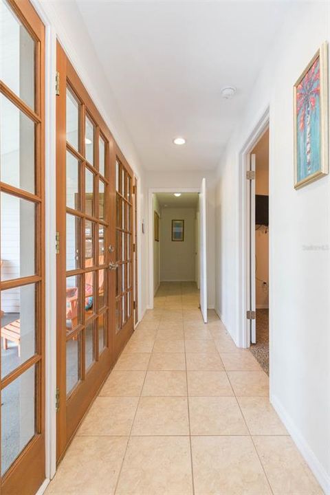 En Venta: $1,200,000 (4 camas, 3 baños, 2386 Pies cuadrados)