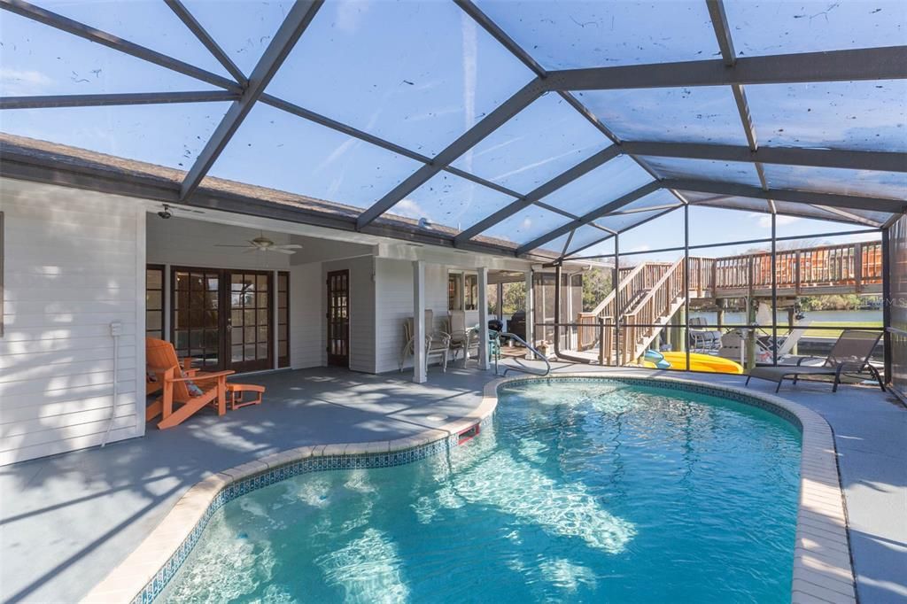 En Venta: $1,200,000 (4 camas, 3 baños, 2386 Pies cuadrados)