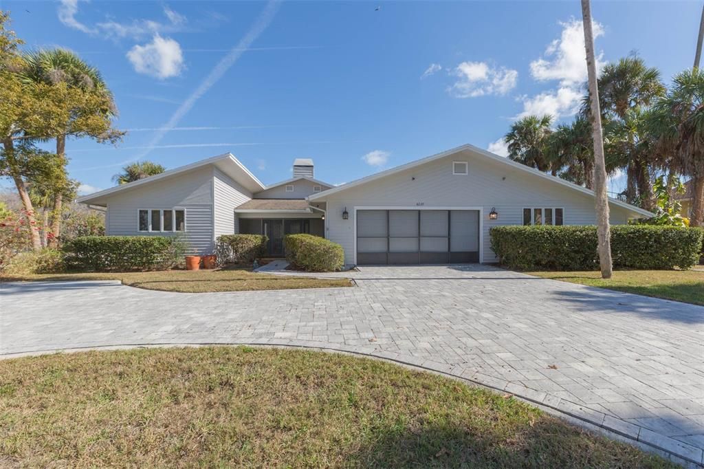 En Venta: $1,200,000 (4 camas, 3 baños, 2386 Pies cuadrados)
