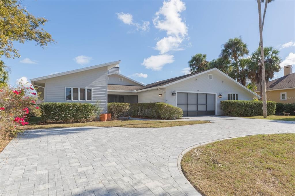 En Venta: $1,200,000 (4 camas, 3 baños, 2386 Pies cuadrados)