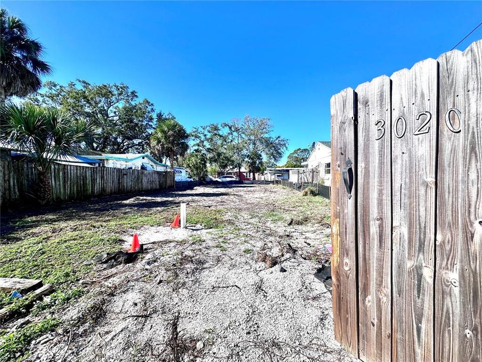 For Sale: $275,000 (0.09 acres)