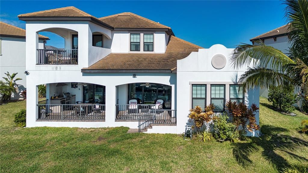 En Venta: $1,099,000 (3 camas, 2 baños, 2807 Pies cuadrados)