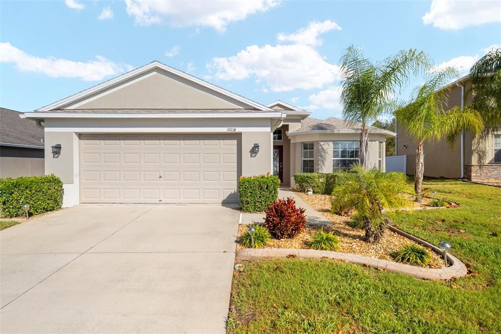 For Sale: $350,000 (3 beds, 2 baths, 1720 Square Feet)