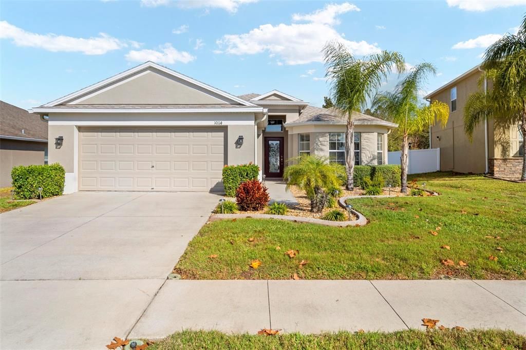 For Sale: $350,000 (3 beds, 2 baths, 1720 Square Feet)