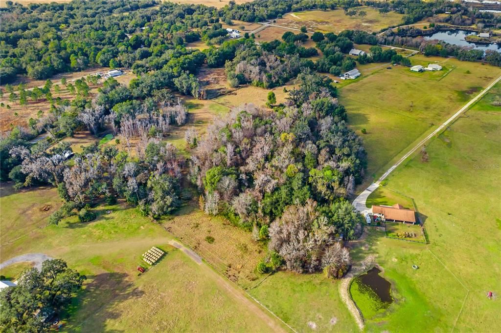 待售: $179,000 (5.01 acres)