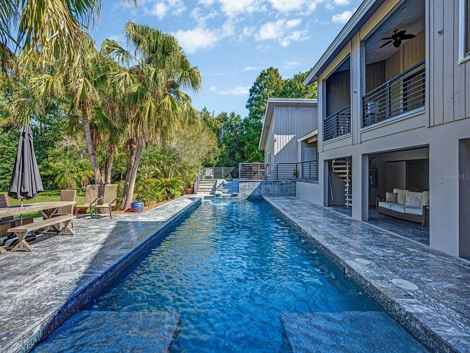 Activo con contrato: $1,799,000 (5 camas, 4 baños, 5396 Pies cuadrados)