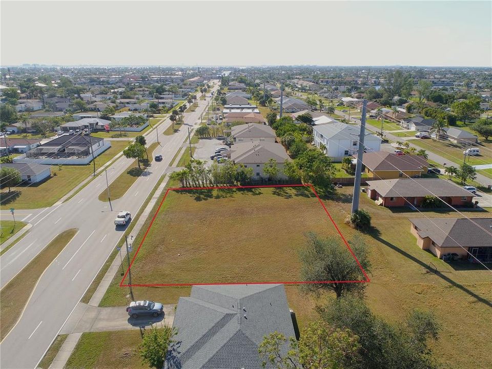 待售: $144,900 (0.46 acres)