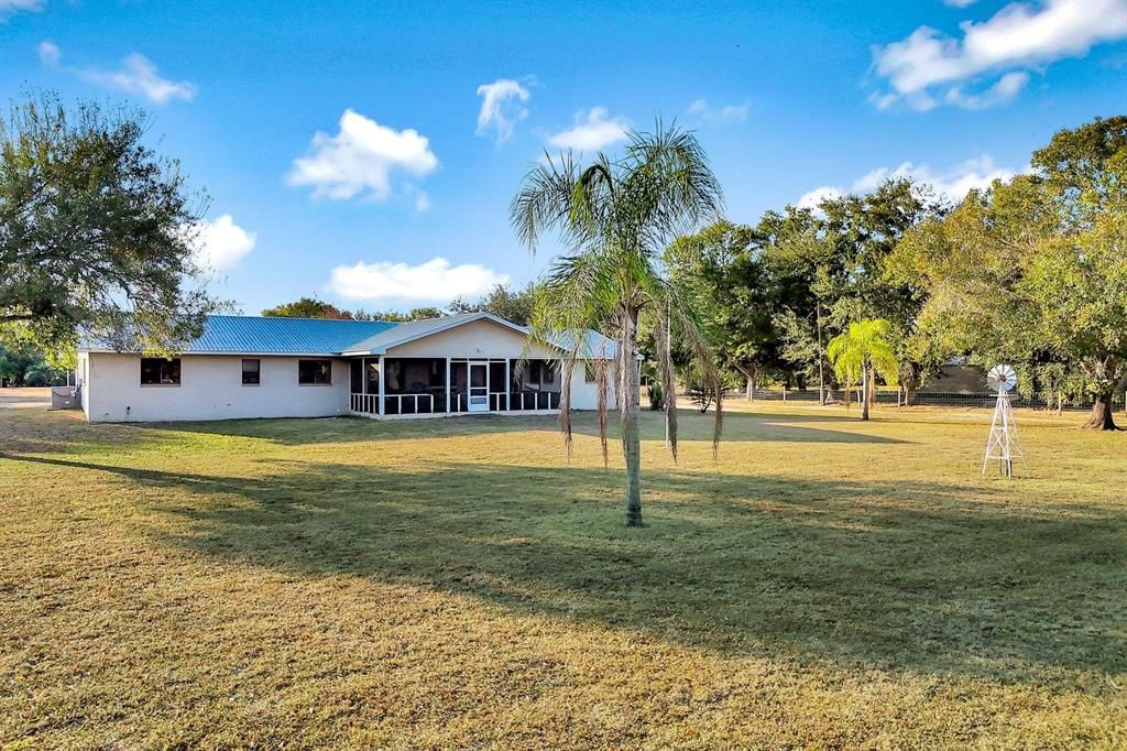 En Venta: $899,900 (6 camas, 4 baños, 3284 Pies cuadrados)