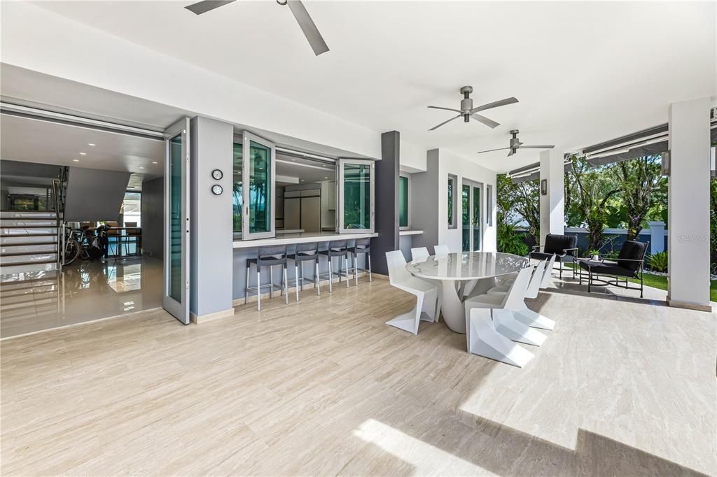 На продажу: $2,995,000 (5 спален, 6 ванн, 8559 Квадратных фут)