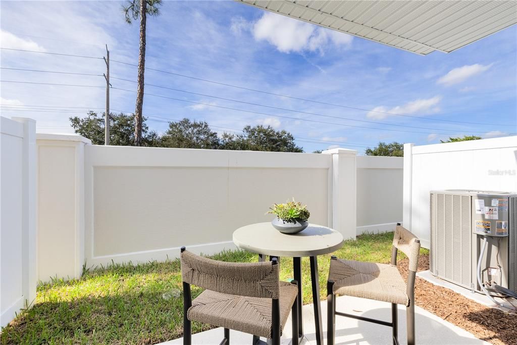 Activo con contrato: $266,000 (3 camas, 2 baños, 1699 Pies cuadrados)