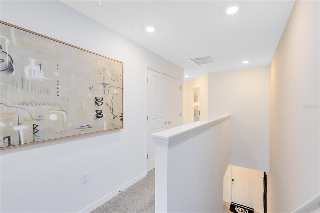 Activo con contrato: $266,000 (3 camas, 2 baños, 1699 Pies cuadrados)