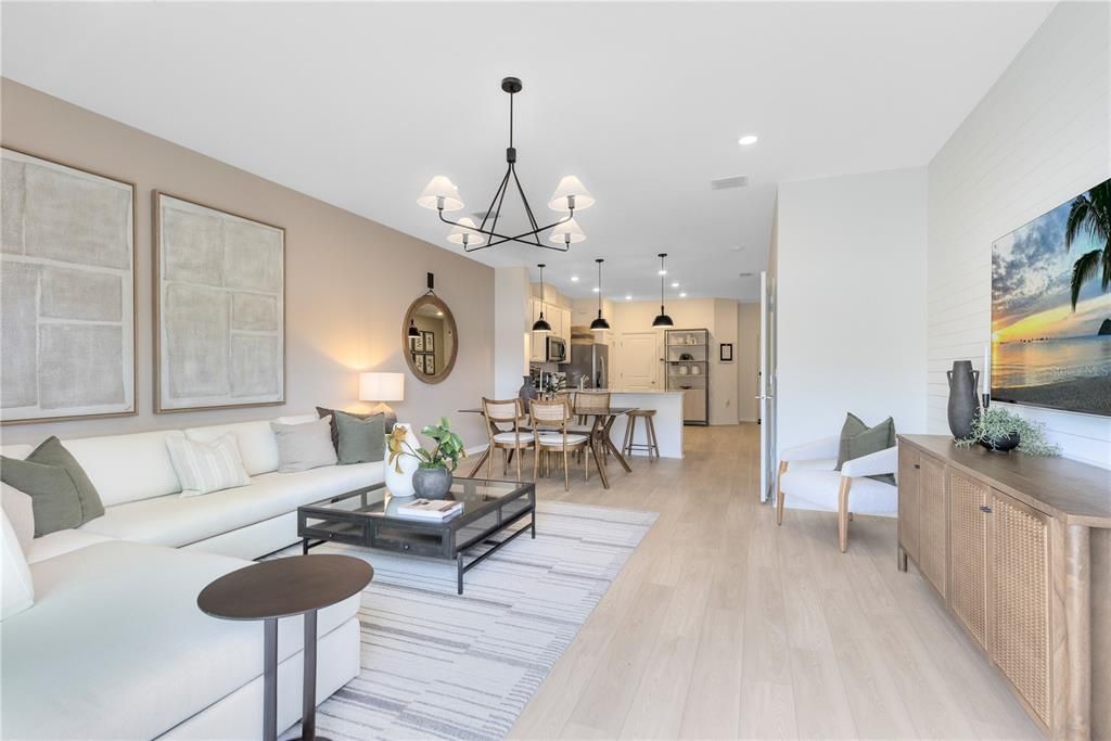 Activo con contrato: $266,000 (3 camas, 2 baños, 1699 Pies cuadrados)