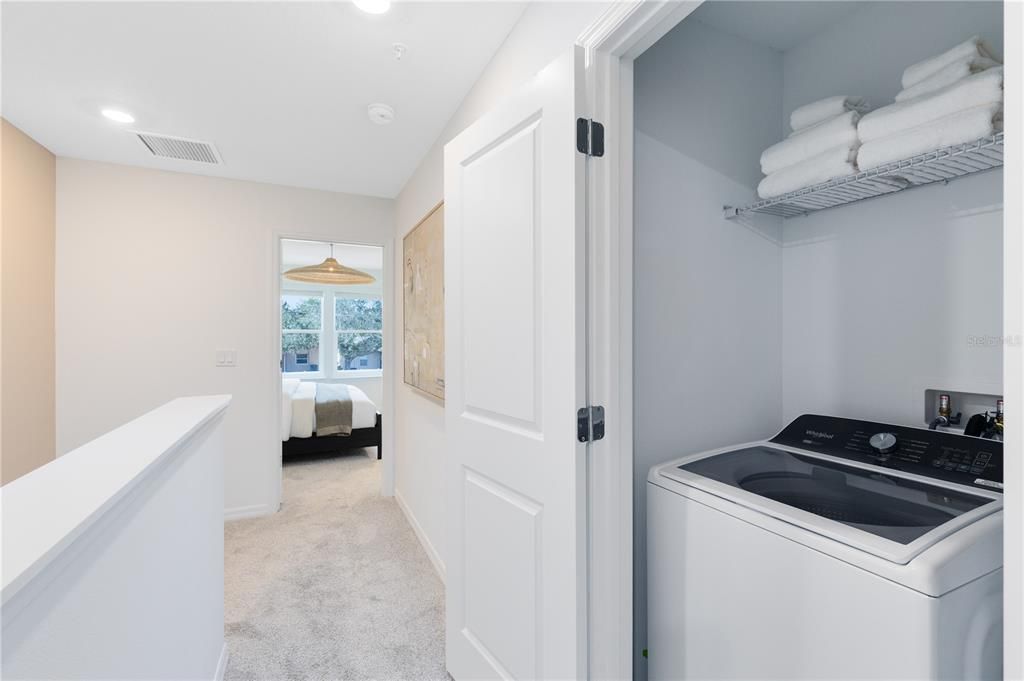 Activo con contrato: $266,000 (3 camas, 2 baños, 1699 Pies cuadrados)