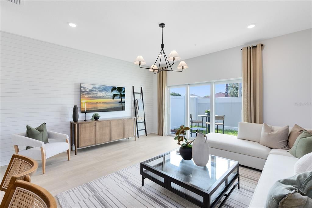 Activo con contrato: $266,000 (3 camas, 2 baños, 1699 Pies cuadrados)