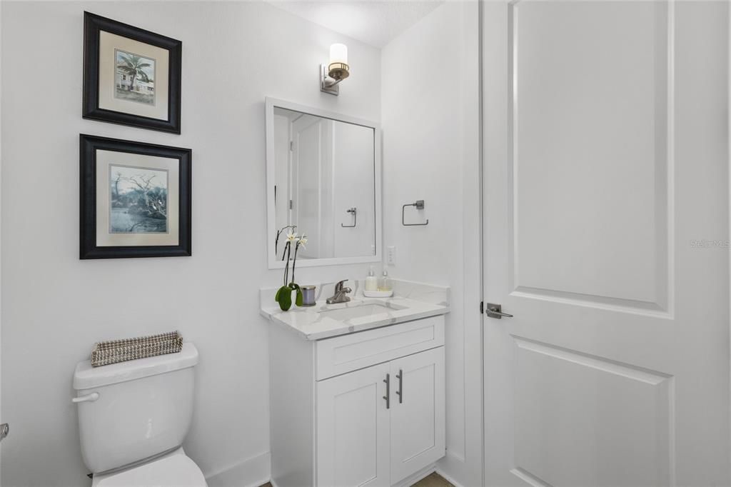 В аренду: $6,500 (3 спален, 3 ванн, 2790 Квадратных фут)