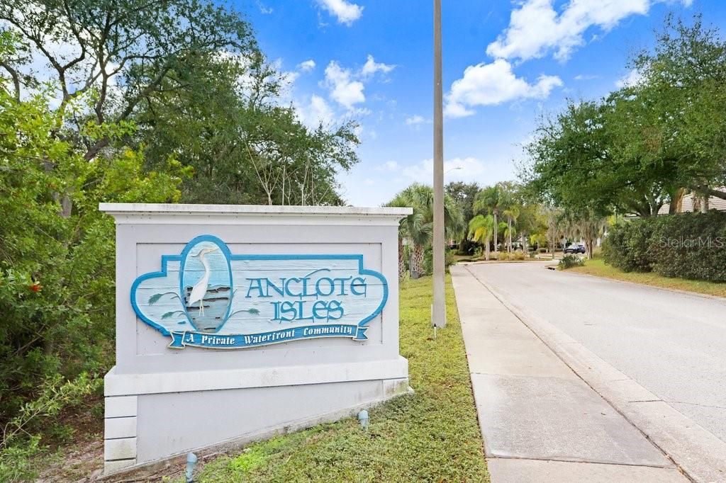 En Venta: $825,000 (3 camas, 2 baños, 2018 Pies cuadrados)