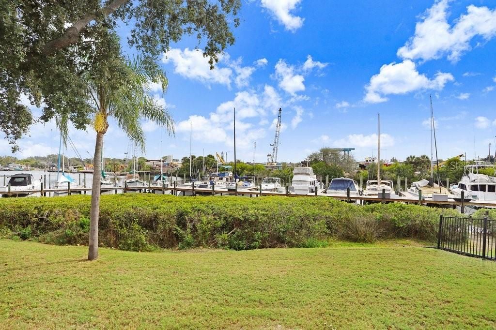 En Venta: $825,000 (3 camas, 2 baños, 2018 Pies cuadrados)