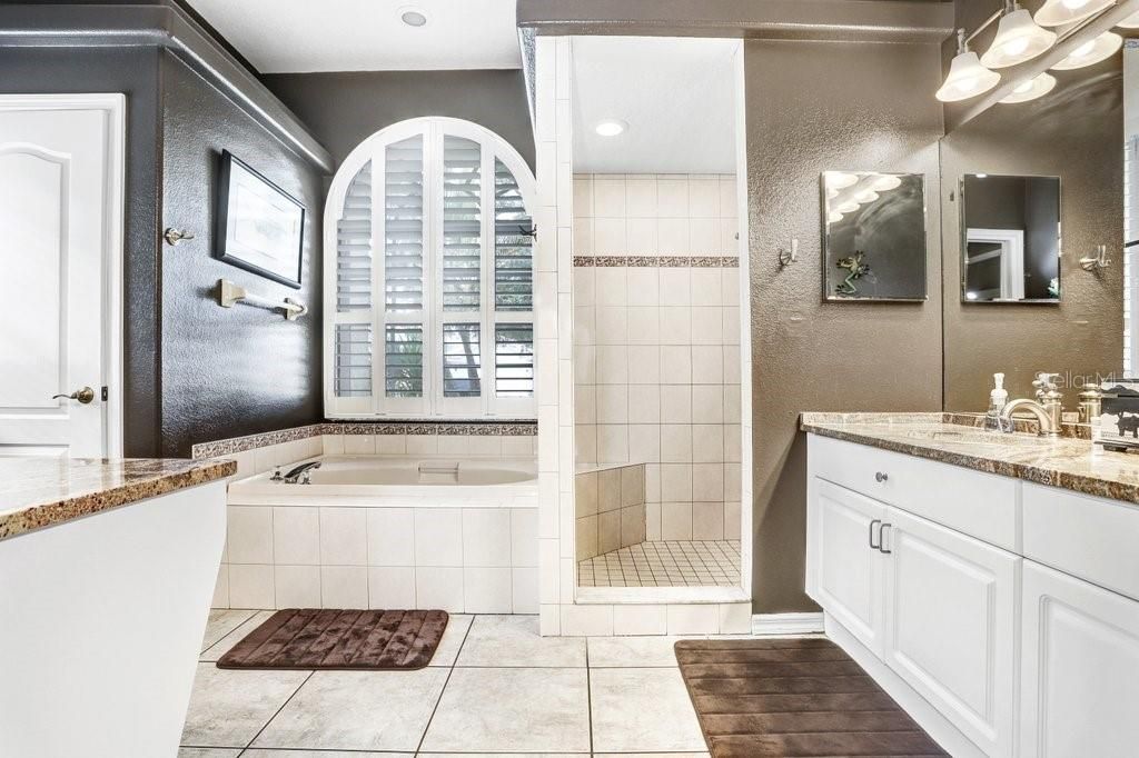 En Venta: $825,000 (3 camas, 2 baños, 2018 Pies cuadrados)