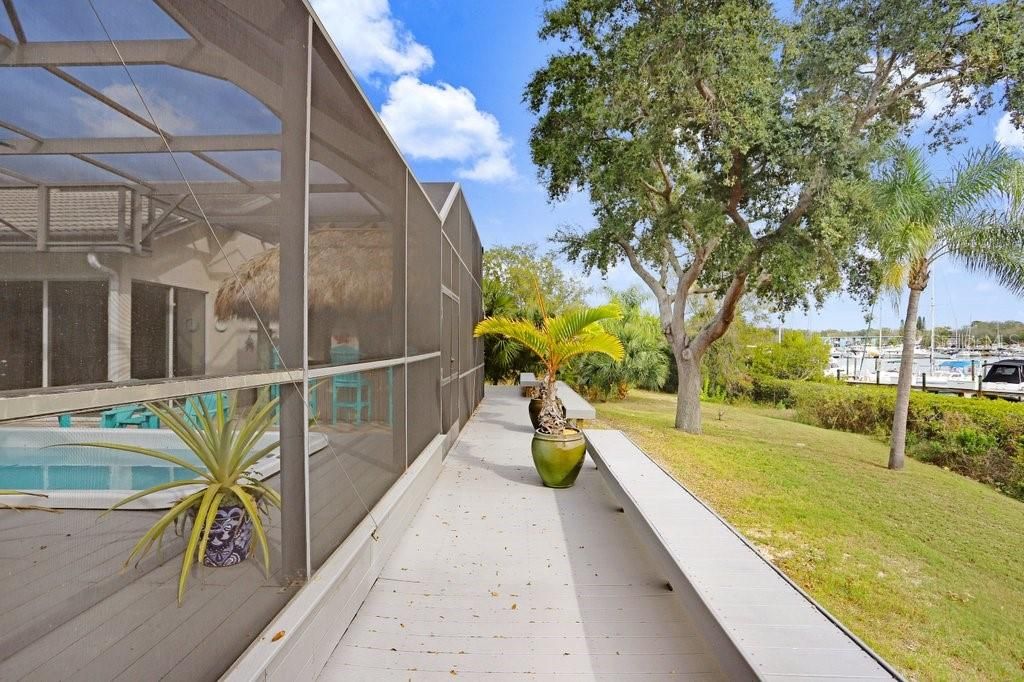 En Venta: $825,000 (3 camas, 2 baños, 2018 Pies cuadrados)