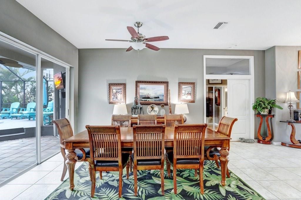 En Venta: $825,000 (3 camas, 2 baños, 2018 Pies cuadrados)