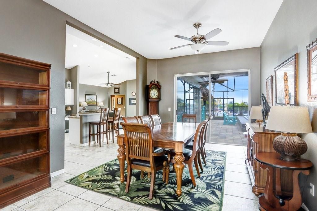 En Venta: $825,000 (3 camas, 2 baños, 2018 Pies cuadrados)