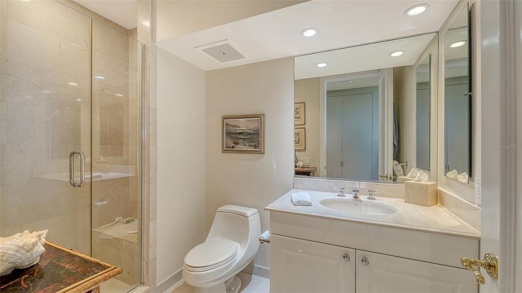 For Sale: $3,275,000 (3 beds, 4 baths, 3273 Square Feet)