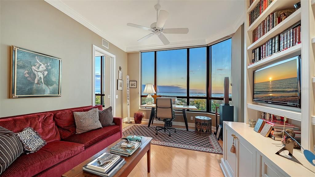 For Sale: $3,275,000 (3 beds, 4 baths, 3273 Square Feet)