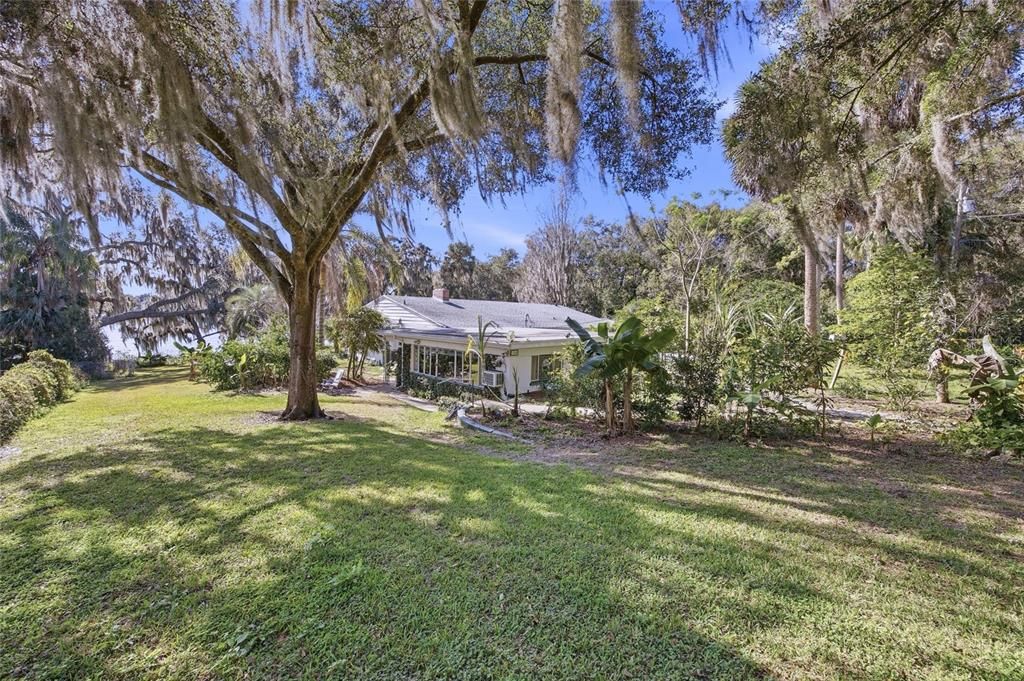 Active With Contract: $509,000 (4 beds, 3 baths, 2624 Square Feet)
