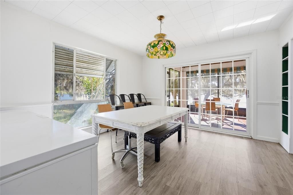 Active With Contract: $509,000 (4 beds, 3 baths, 2624 Square Feet)
