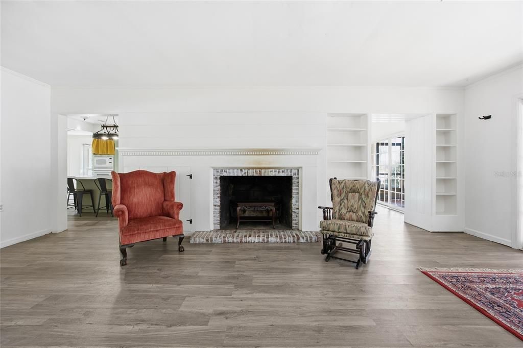 Active With Contract: $509,000 (4 beds, 3 baths, 2624 Square Feet)