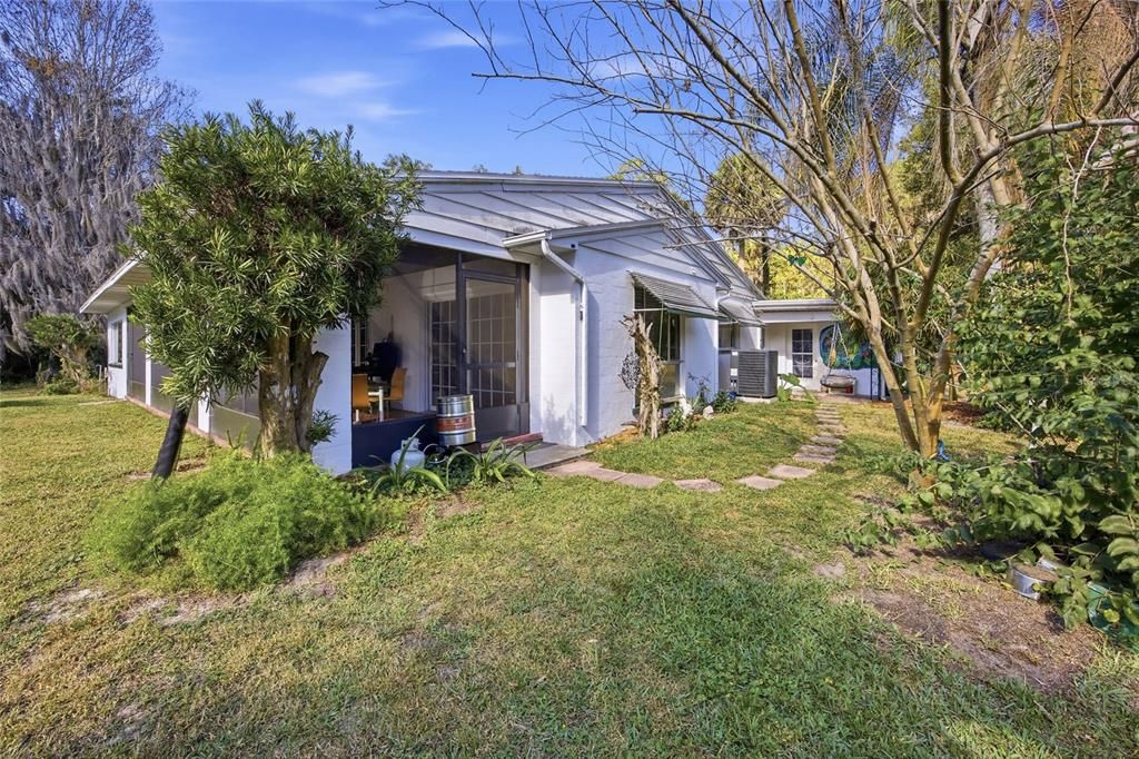 Active With Contract: $509,000 (4 beds, 3 baths, 2624 Square Feet)