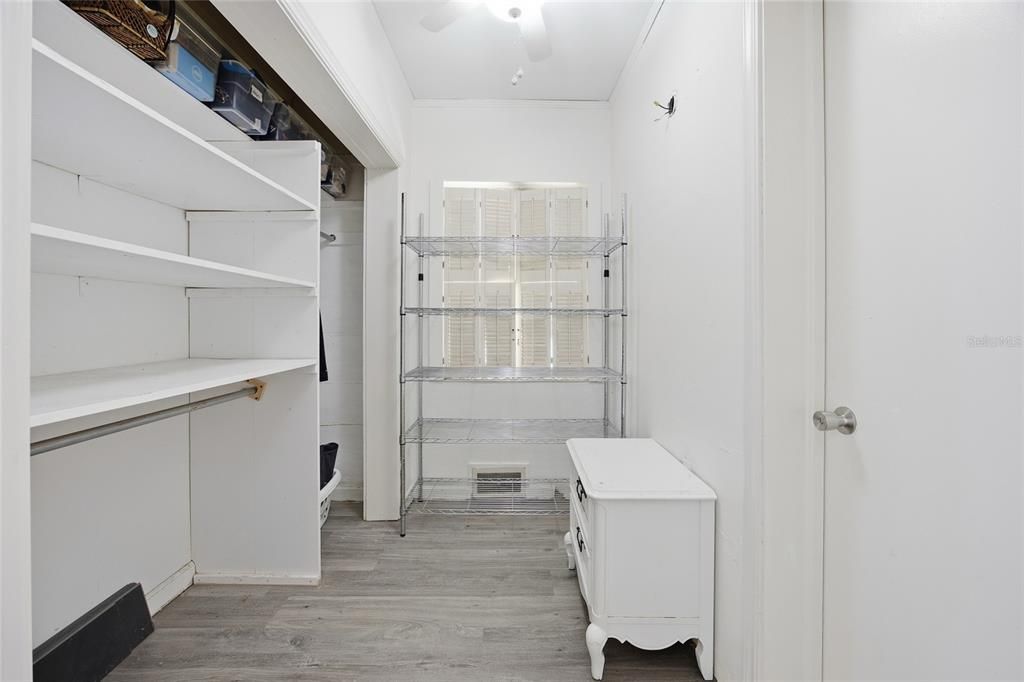 Active With Contract: $509,000 (4 beds, 3 baths, 2624 Square Feet)