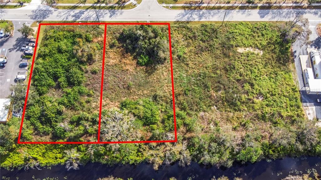 На продажу: $699,900 (1.33 acres)