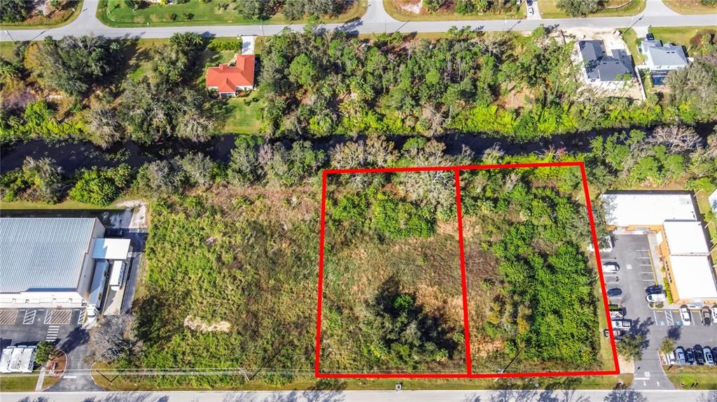 На продажу: $699,900 (1.33 acres)